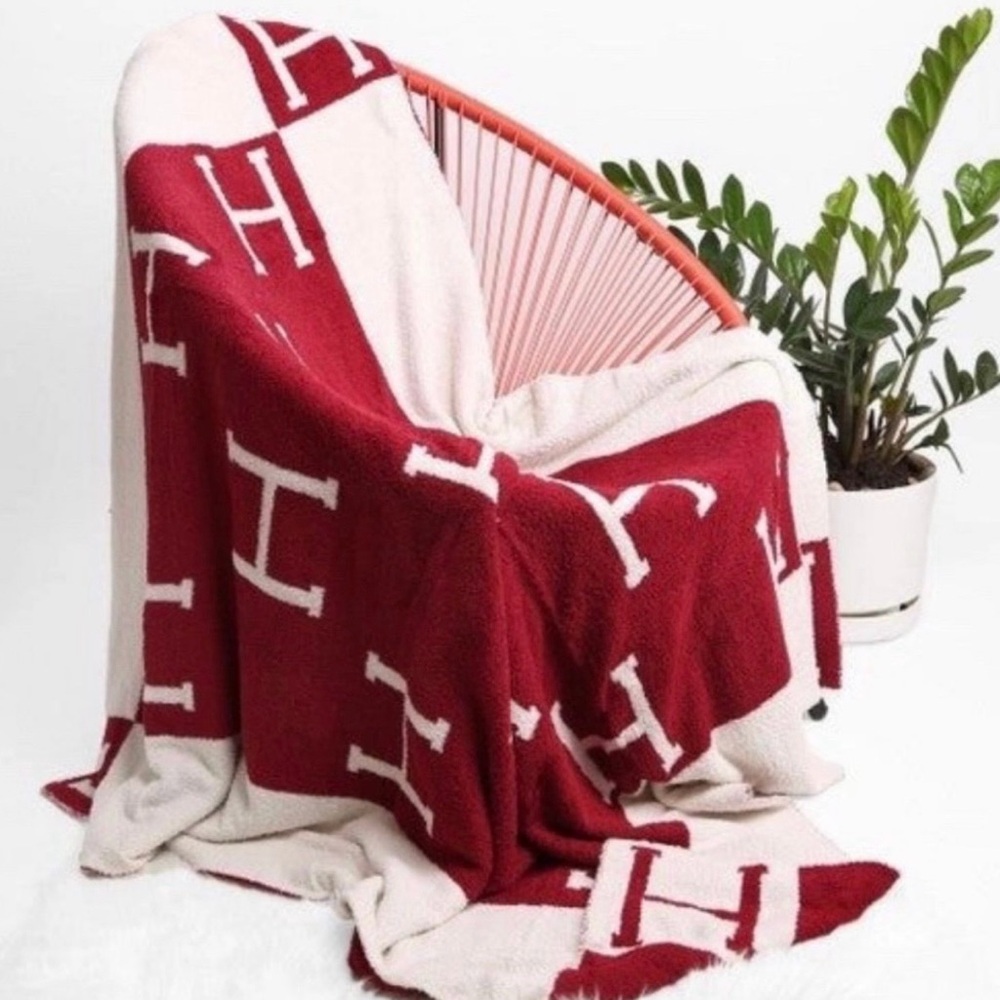 Red and White Holiday Throw Blanket - Picture 2 of 3